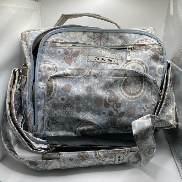 Ju Ju Be Diaper Bag Backpack Maternity Baby Blue Floral - Picture 9 of 14